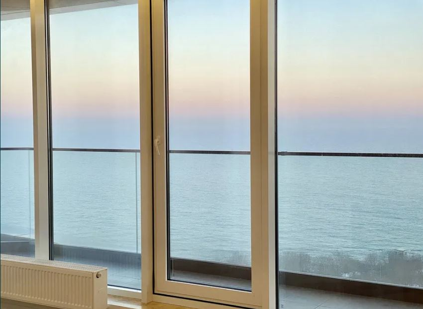 продажа многокомнатной квартиры номер A-173153 в Приморском районе, фото номер 15